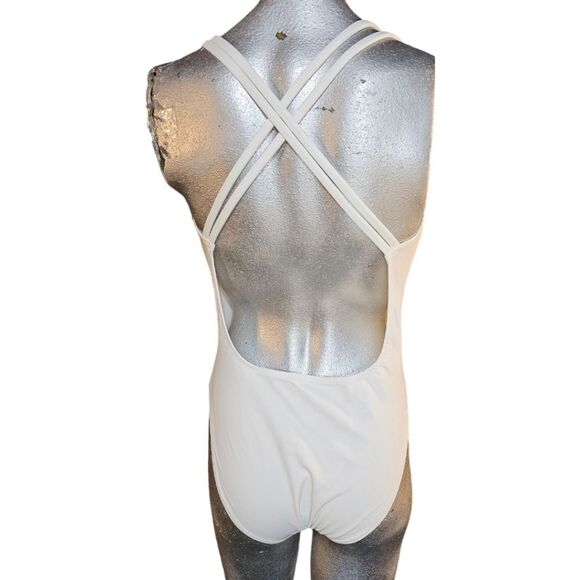 Van Leve White Intricate Fabric Design One Piece Swimsuit - Picture 11 of 15